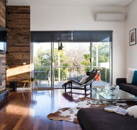 Harlequin - Accommodation Newcastle