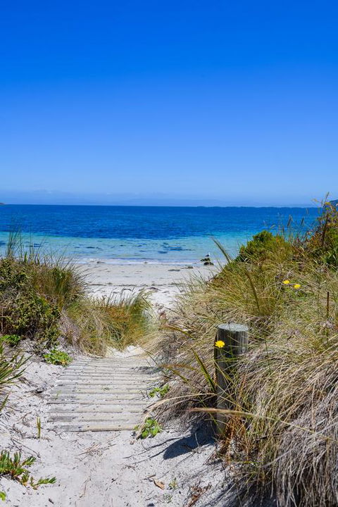 Harpers On The Beach - Accommodation Newcastle 3