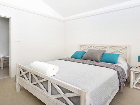 Hidden Gem On Manning - Great Location Opposite Surf Beach - Accommodation Newcastle 3