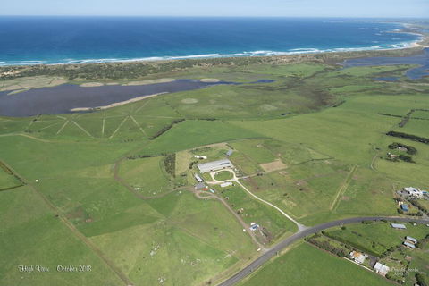 High View Family Cottages - Accommodation Newcastle 2