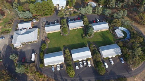 Hill End Lodge - Accommodation Newcastle 0