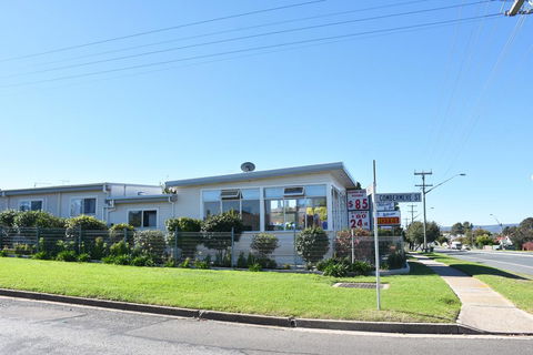 Hillview Motel - Accommodation Newcastle 3
