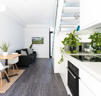 Hip one-bedroom house in inner Sydney - Accommodation Newcastle