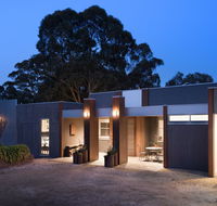 Hisha - Accommodation Newcastle