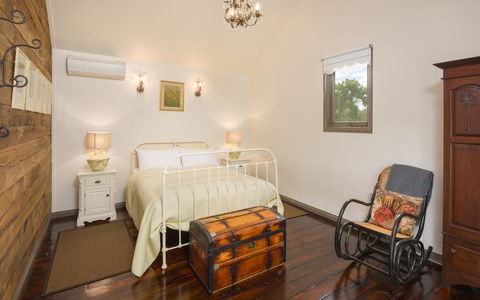 Historic Timboon House Stables & Gardens - Accommodation Newcastle 2