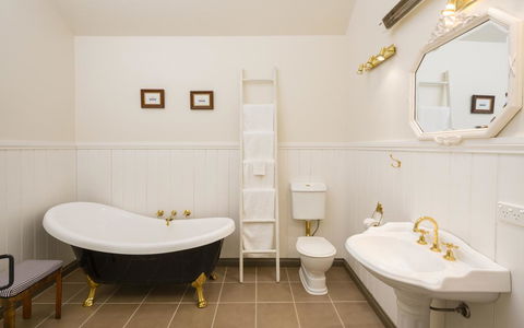 Historic Timboon House Stables & Gardens - Accommodation Newcastle 3