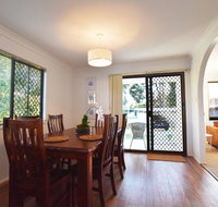 Holiday House - Accommodation Newcastle