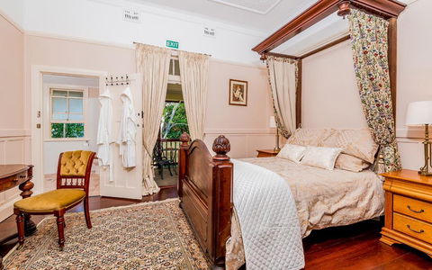 Ithaca - Accommodation Newcastle 2