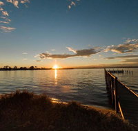 Jetty Views - Water views on Raymond island - Accommodation Newcastle