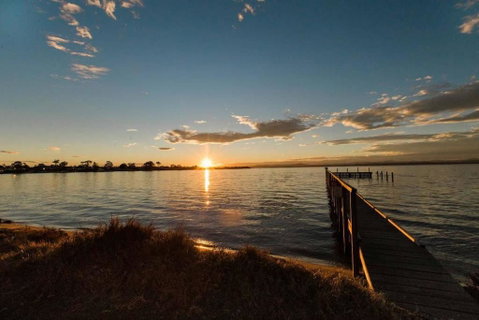 Jetty Views - Water Views On Raymond Island - Accommodation Newcastle 0