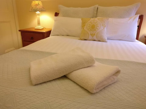 Johnstone Terrace - Accommodation Newcastle 0