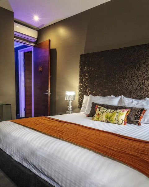 Junction Hotel - Accommodation Newcastle 3