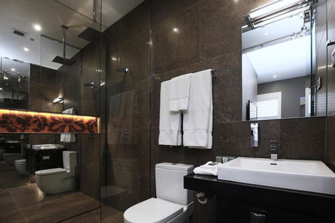 Junction Hotel - Accommodation Newcastle 1
