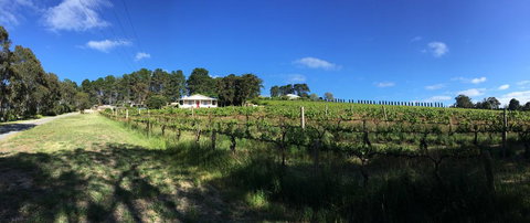 Karawatha Cottages B&B - Accommodation Newcastle 0