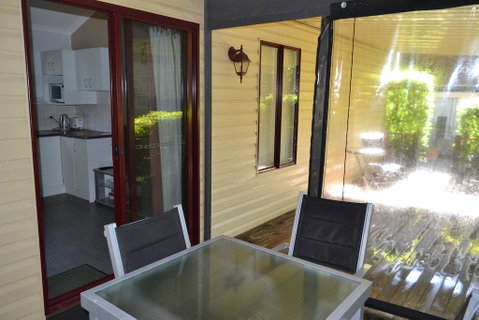 Kedron Cottages - Accommodation Newcastle 1