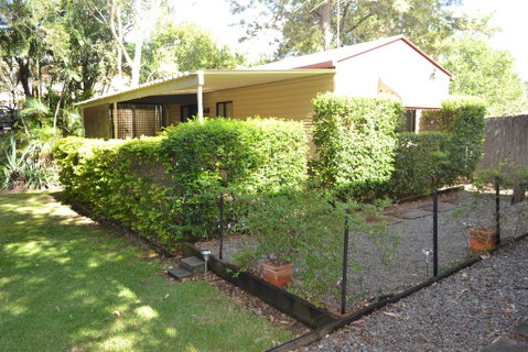 Kedron Cottages - Accommodation Newcastle 0