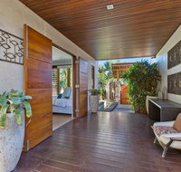 Kingscliff Balinese Beachfront Retreat - Accommodation Newcastle