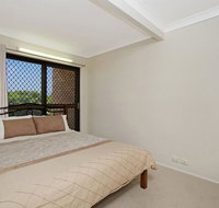 KINGSCLIFF HOLIDAY HOME ON THE HILL - SYD'S VIEW - Accommodation Newcastle