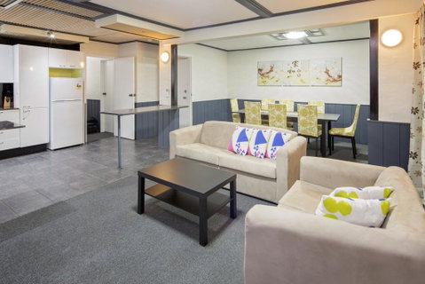 Kirwan 39 - Accommodation Newcastle 0