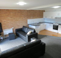Kirwan Gardens 4 - Accommodation Newcastle