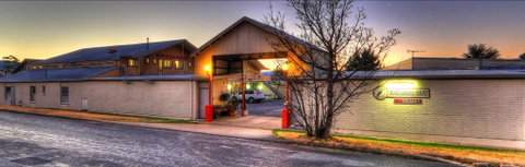 Kookaburra Lodge - Accommodation Newcastle 0