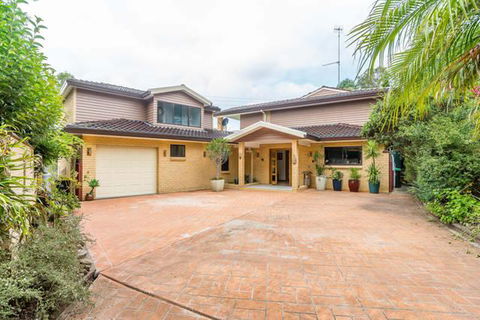 Kookaburra Retreat - Accommodation Newcastle 0