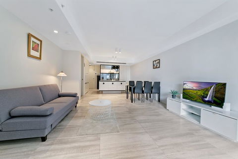 KOZYGURU HAYMARKET SYDNEY CITY VIEW 2 BED STUNNING APT NHA178-1206 - Accommodation Newcastle 0