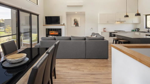 Kunama Haven - Accommodation Newcastle 3