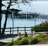 La Mer Sea View Apartment - Accommodation Newcastle