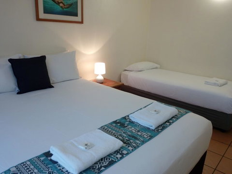 Lake Central Cairns - Accommodation Newcastle 0