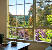 Lake Cottage - Accommodation Newcastle