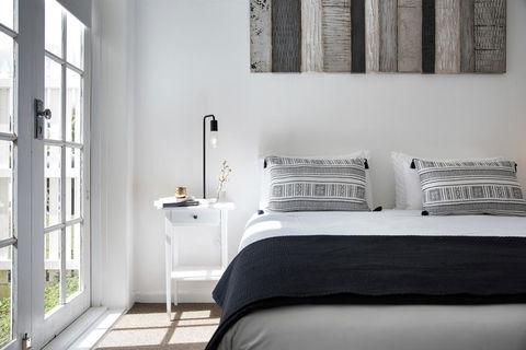 Lake Daylesford Apartment 2 - Accommodation Newcastle 1