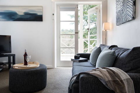 Lake Daylesford Apartment 2 - Accommodation Newcastle 0