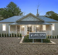 Lakes Edge - Accommodation Newcastle