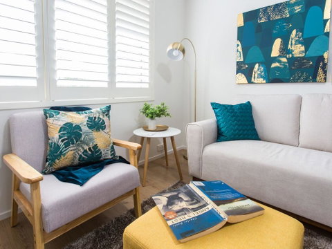 Lakes Way - Accommodation Newcastle 1