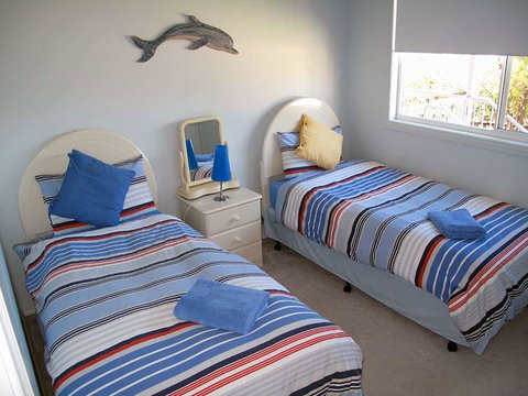 Lakeview Lodge - Accommodation Newcastle 3