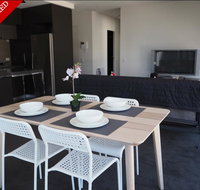 Large 2BRComfyParking Included - Accommodation Newcastle