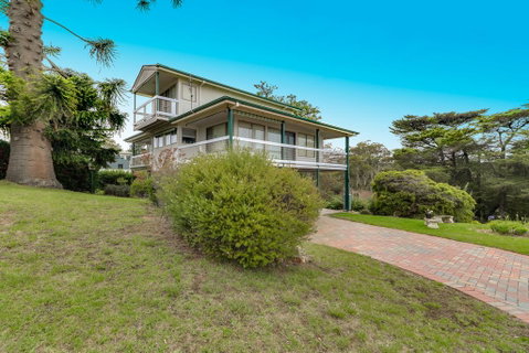 Leighton Bay Walk - Accommodation Newcastle 1