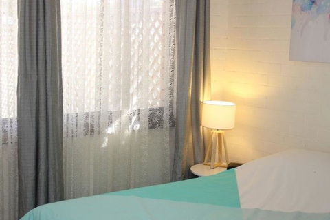LIFES A BEACH 1 - Accommodation Newcastle 2