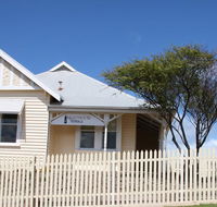 Lighthouse Lodge