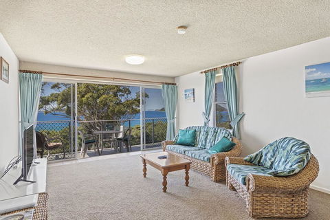 Luskin Lodge, Unit 10/29 Weatherly Close - Accommodation Newcastle 2