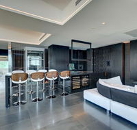 Luxe Haus - Accommodation Newcastle