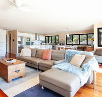 Luxury Family Entertainer Minutes From Manly Beach - Accommodation Newcastle