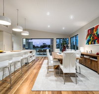 Luxury Tropical Haven - Pacific Avenue Sunshine Beach - Accommodation Newcastle