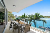 Luxury Waterfront Maroochydore Free Wine Netflix Parking