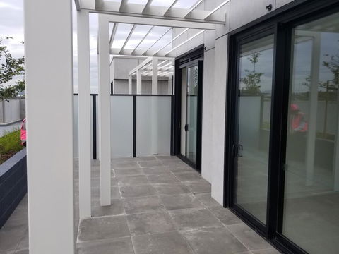 M City Self Contained Apartment - Accommodation Newcastle 1
