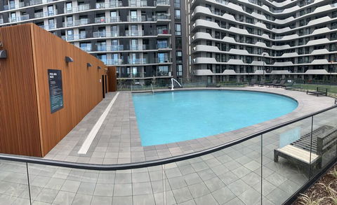 M-City 2 BR And 2 BA Apartment With Parking - Accommodation Newcastle 1