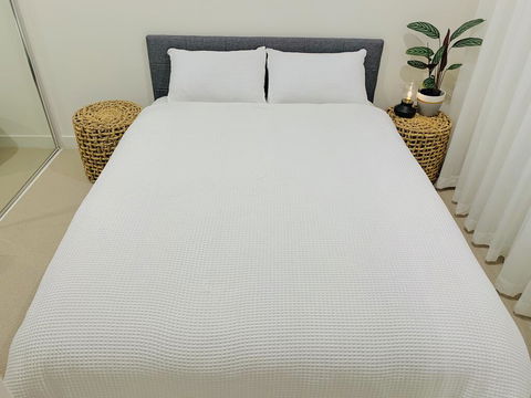 M-City 2 BR And 2 BA Apartment With Parking - Accommodation Newcastle 2