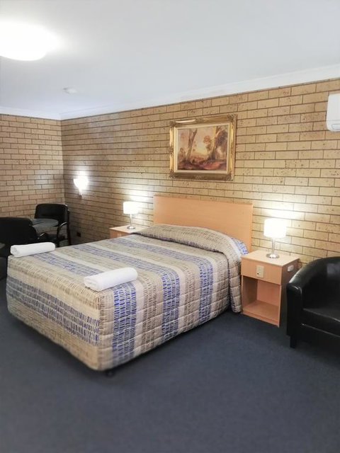 Macintyre Motor Inn - Accommodation Newcastle 3