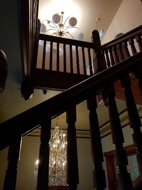 Madden's Commercial Hotel - Accommodation Newcastle 2